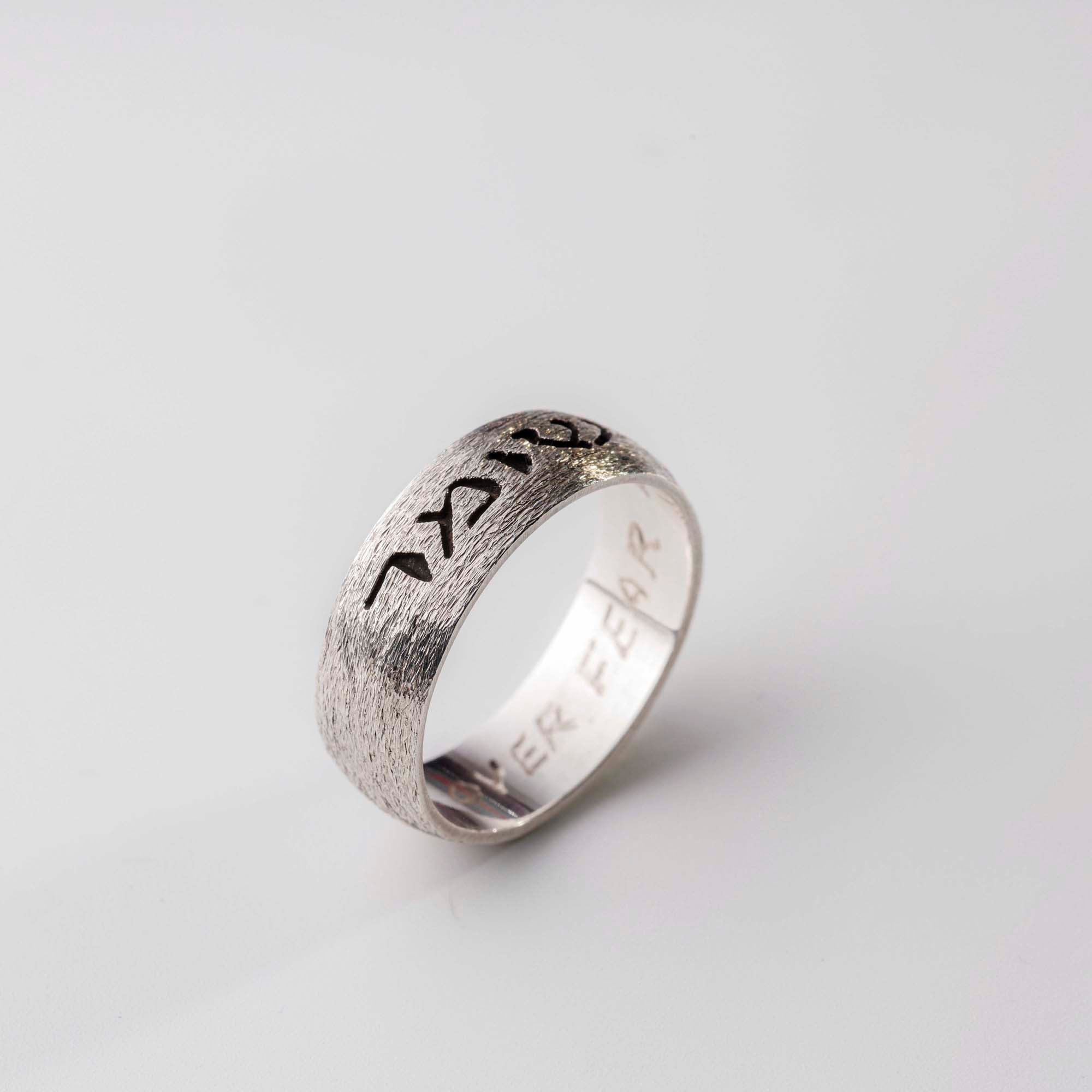 Ring R31